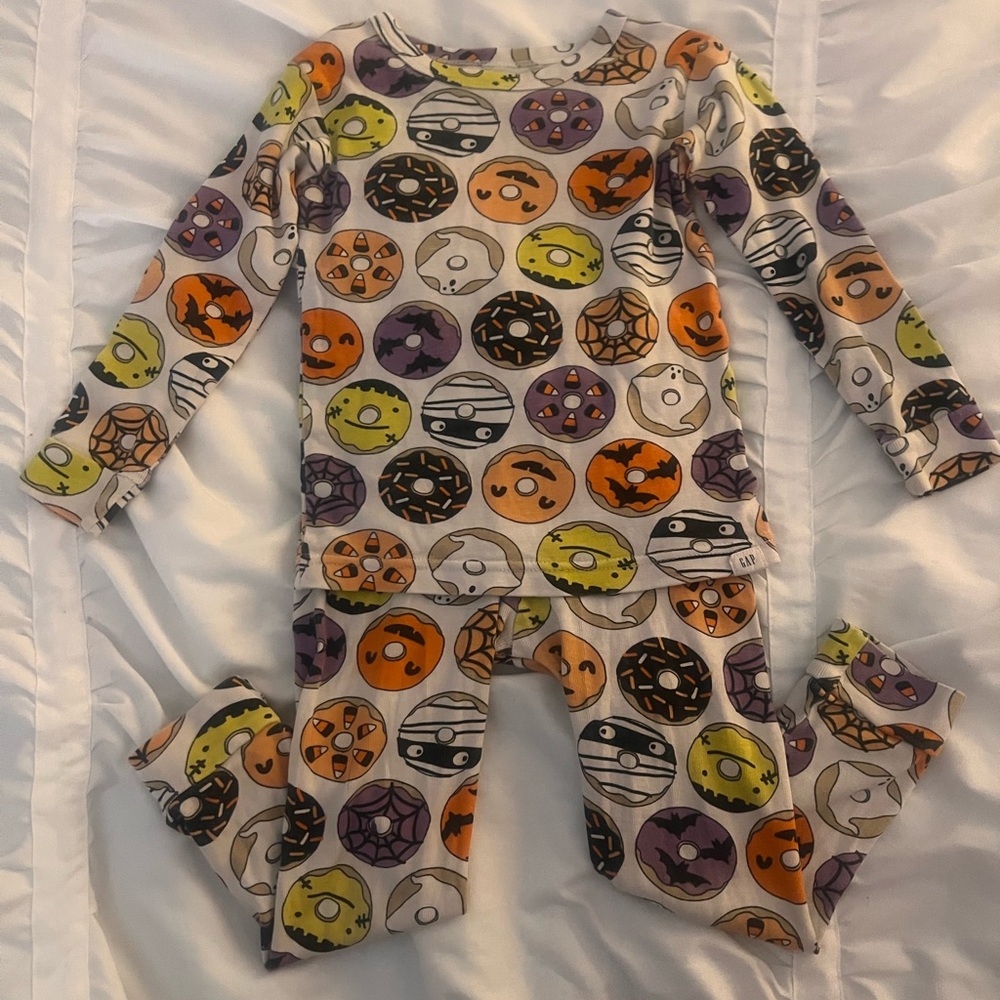 GAP Kids Halloween Pajama Set - Orange, Purple, Green